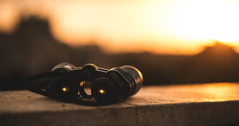 How to Make People Feel “Seen” Rather than “Watched”